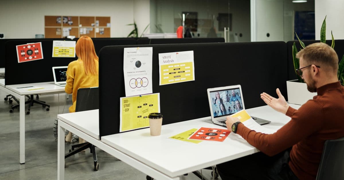 Advanced Plays for AI Agencies Past 10 Clients