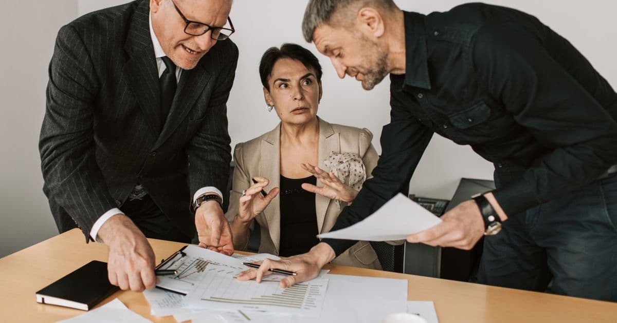 How to Price AI Voice Agents: The One-Number Rule That Closes Deals