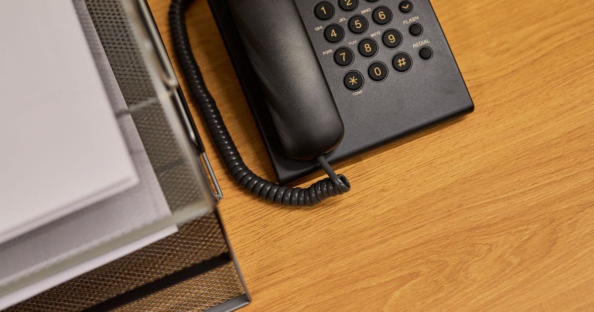 AI Phone Answering vs. Human Receptionist: 2026 Cost Comparison for Australian Businesses