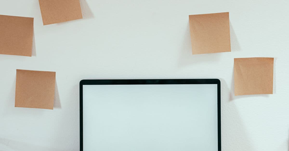 Trillet vs Dialzara: Which AI Answering Service is Right for You? (2026)